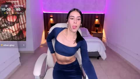 Snapshot of karlaa_james chatting on November 25, 2025, 11:10 am Karlaa online show from November 25, 2025, 11:10 am