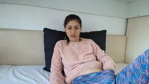 Crystyna online show from February 26, 2025, 7:09 am