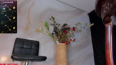 KARLA online show from November 2, 2025, 1:35 pm