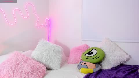 Karlyy  online show from January 18, 2025, 8:52 am