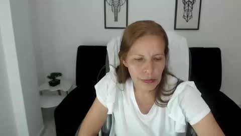 KARLYE online show from March 2, 2025, 12:53 am