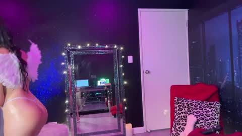 Snapshot of karmarosexx chatting on January 17, 2025, 1:03 pm KarmaRosexx online show from January 17, 2025, 1:03 pm