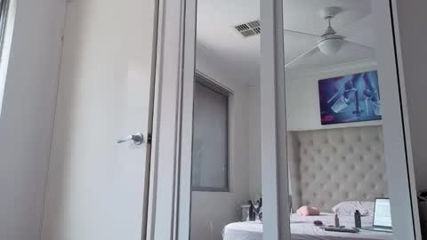 Snapshot of karmarosexx chatting on October 7, 2025, 6:10 am KarmaRosexx online show from October 7, 2025, 6:10 am