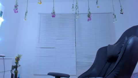 Snapshot of karodu chatting on February 16, 2025, 1:47 am Karo online show from February 16, 2025, 1:47 am
