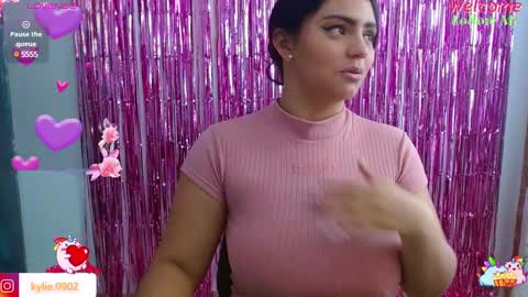 Snapshot of karol_09 chatting on January 4, 2025, 4:44 am karol 09 online show from January 4, 2025, 4:44 am