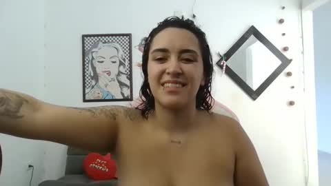Snapshot of karol_naughty chatting on December 9, 2024, 2:28 pm online show from December 9, 2024, 2:28 pm