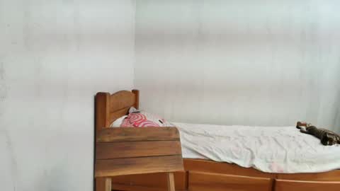 Snapshot of karol_naughty chatting on February 20, 2025, 12:57 pm online show from February 20, 2025, 12:57 pm