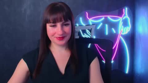 Caroline online show from December 13, 2024, 11:17 pm