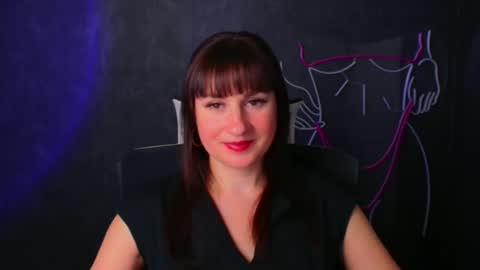 Caroline online show from December 20, 2024, 4:25 pm