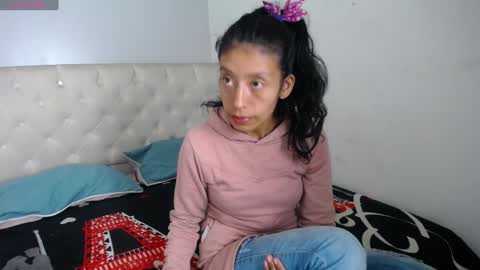 Snapshot of karoline_66 chatting on December 20, 2024, 3:25 am Karoline 66 online show from December 20, 2024, 3:25 am