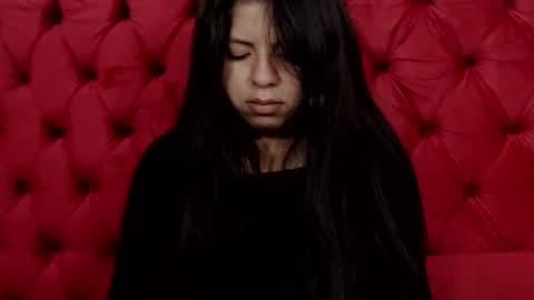 Snapshot of karolineburnx chatting on February 25, 2025, 11:19 am Isa online show from February 25, 2025, 11:19 am