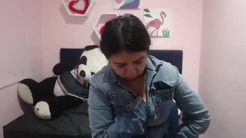 Snapshot of karolineburnx chatting on February 28, 2025, 8:42 am Isa online show from February 28, 2025, 8:42 am