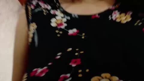 Snapshot of karolineburnx chatting on September 28, 2025, 11:10 pm Isa online show from September 28, 2025, 11:10 pm