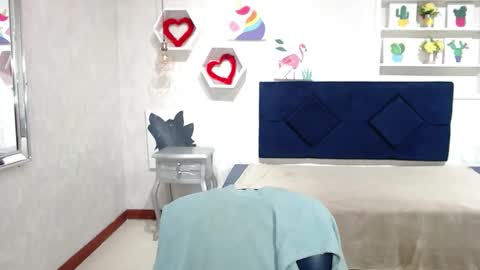 Snapshot of karolineburnx chatting on October 7, 2025, 5:04 am Isa online show from October 7, 2025, 5:04 am