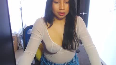 Snapshot of karolinecute chatting on March 10, 2025, 8:34 pm karolinecute online show from March 10, 2025, 8:34 pm