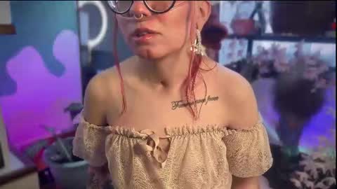 Snapshot of karterspice chatting on October 31, 2025, 4:52 pm Karter online show from October 31, 2025, 4:52 pm