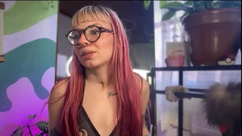 Snapshot of karterspice chatting on November 8, 2025, 3:34 pm Karter online show from November 8, 2025, 3:34 pm