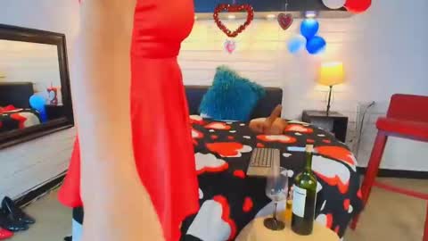 kasandra gomez online show from February 15, 2025, 2:47 am