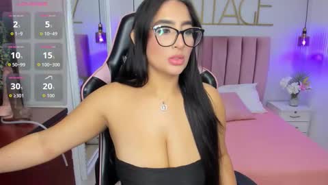 Snapshot of kaseythompson chatting on September 22, 2025, 12:29 pm kaseythompson online show from September 22, 2025, 12:29 pm