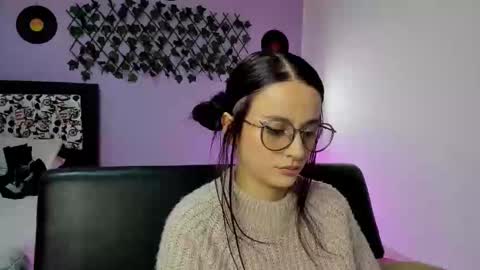 Snapshot of kassandra_james chatting on December 2, 2024, 12:09 am kassandra james online show from December 2, 2024, 12:09 am