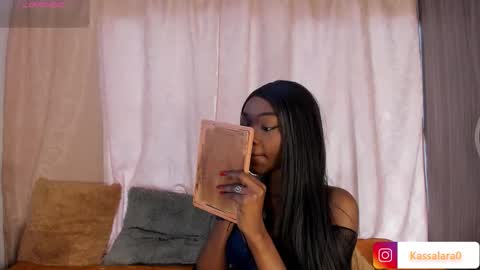 Snapshot of kassandracruz chatting on October 11, 2025, 9:13 pm Cris    my transmision schedules of 8am to 2pm hour Colombia online show from October 11, 2025, 9:13 pm