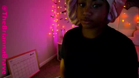 Snapshot of kat2025 chatting on October 26, 2025, 1:44 am BriannaBrave online show from October 26, 2025, 1:44 am