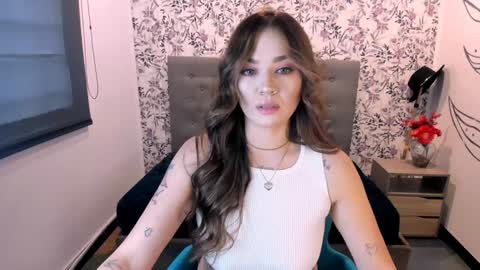 Snapshot of katahoot_ chatting on January 14, 2025, 7:53 pm K A T A H O O T online show from January 14, 2025, 7:53 pm