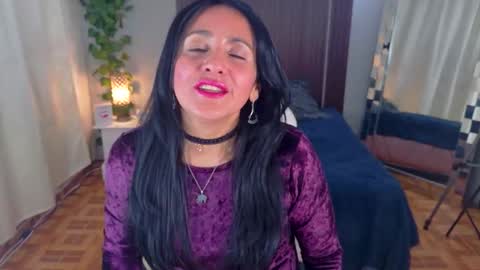 kate online show from November 7, 2025, 8:42 pm