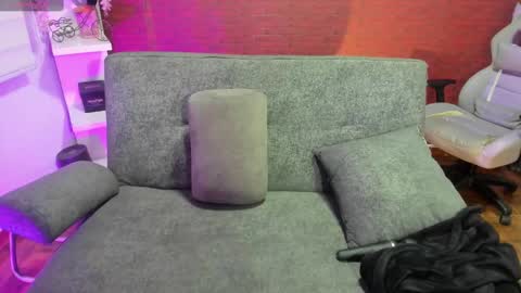 kataleya_amaya online show from January 24, 2025, 7:41 am