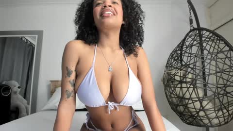 Snapshot of kataleyacandy chatting on January 13, 2025, 8:37 pm Kataleya online show from January 13, 2025, 8:37 pm