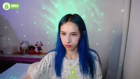 Maca online show from December 15, 2025, 10:36 pm