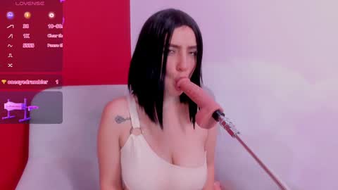 Snapshot of kate_bunny_ chatting on December 15, 2024, 12:17 pm Kate online show from December 15, 2024, 12:17 pm