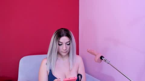 Snapshot of kate_bunny_ chatting on November 6, 2025, 12:06 pm Kate online show from November 6, 2025, 12:06 pm