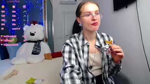 .Be kind and gentle with me and I will do my best for you.   online show from February 20, 2025, 11:20 am