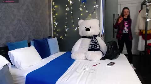 .Be kind and gentle with me and I will do my best for you.   online show from November 14, 2025, 7:29 am