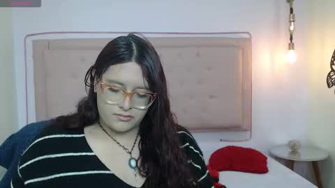 Snapshot of kate_pickman chatting on November 16, 2025, 3:45 am kate online show from November 16, 2025, 3:45 am