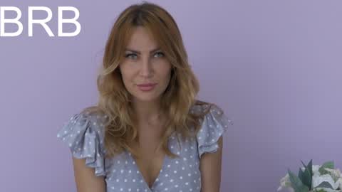 Therapist online show from December 4, 2024, 7:12 pm