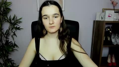 Snapshot of katedesire chatting on February 2, 2025, 2:13 pm Kate online show from February 2, 2025, 2:13 pm