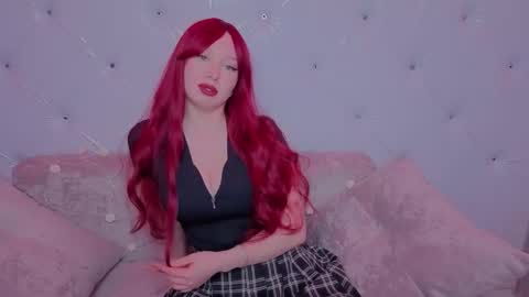 Kate online show from December 15, 2025, 10:19 am