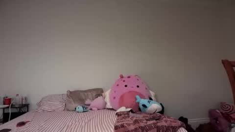 kateharperr online show from September 10, 2025, 6:24 am