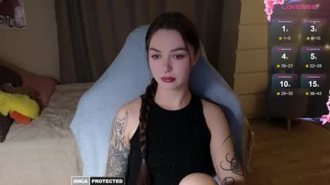 Im Kate  online show from November 13, 2025, 12:15 pm