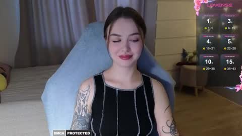 Im Kate  online show from November 21, 2025, 11:31 am