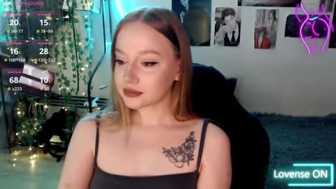 Snapshot of katerinaxvold chatting on February 20, 2025, 11:43 pm Lisa online show from February 20, 2025, 11:43 pm