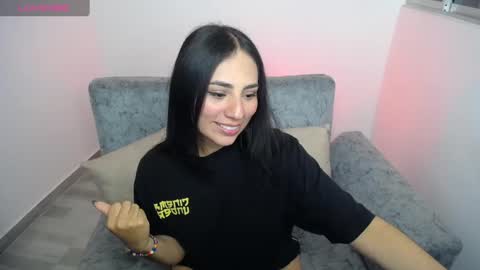 katherin online show from February 7, 2025, 1:36 am