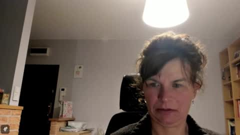 Snapshot of kathysky40 chatting on November 25, 2025, 3:23 pm KATHY online show from November 25, 2025, 3:23 pm