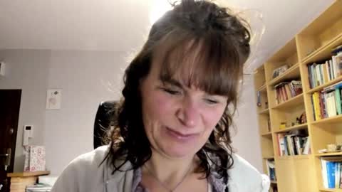 Snapshot of kathysky40 chatting on November 26, 2025, 3:02 pm KATHY online show from November 26, 2025, 3:02 pm