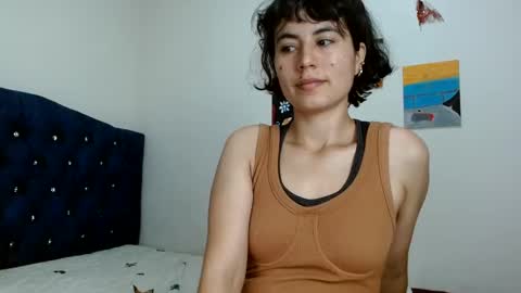 katia_12_ online show from February 16, 2025, 5:37 pm