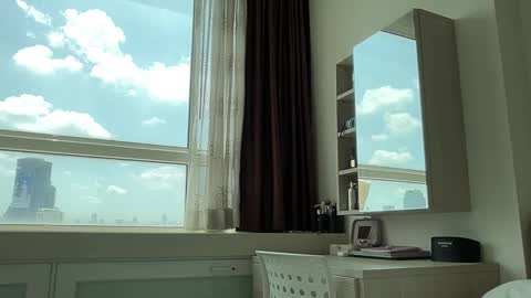 Snapshot of katie________ chatting on March 12, 2025, 5:46 am Katienext stream online show from March 12, 2025, 5:46 am