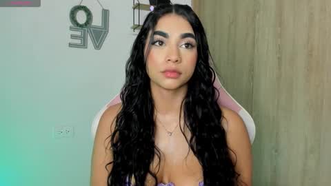 Katie online show from November 6, 2025, 7:48 pm