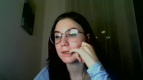 Snapshot of katie_foxi chatting on February 22, 2025, 6:19 pm katie_foxi online show from February 22, 2025, 6:19 pm